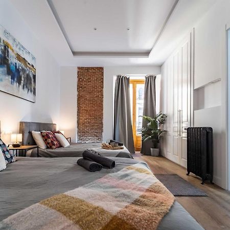 Exclusive Luxury Apartment In Central Мадрид Екстер'єр фото